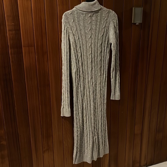 Sweater dress - Picture 2 of 5